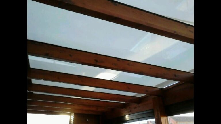 Cerramientos Sin Barreras: Ventajas de las Cortinas de Cristal