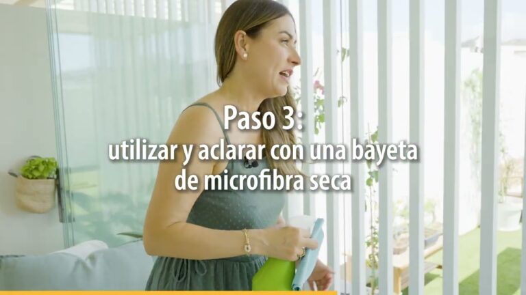 Cortinas de Cristal: Vistas Despejadas y Estilo Moderno